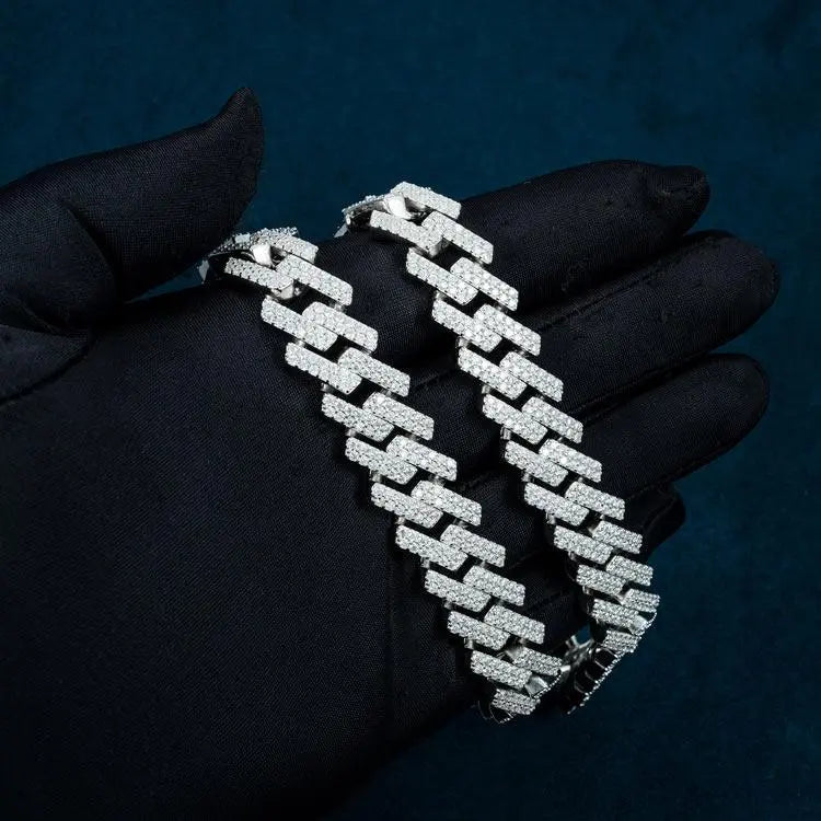 Chaîne Maille Cubaine 15MM Moissanite à Griffes