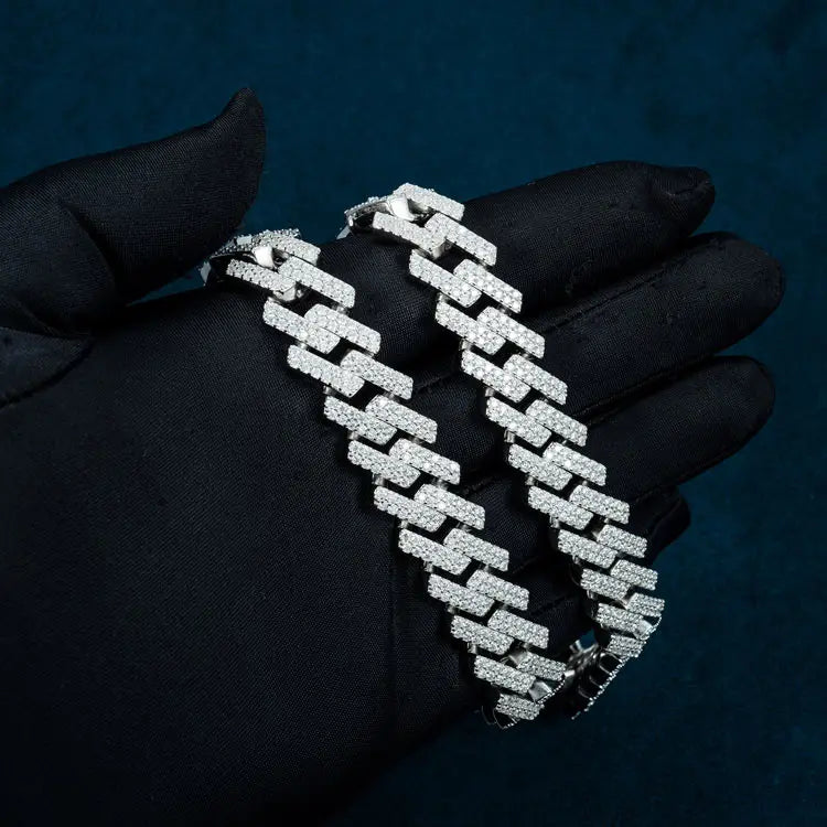 Chaîne Maille Cubaine 15MM Moissanite à Griffes