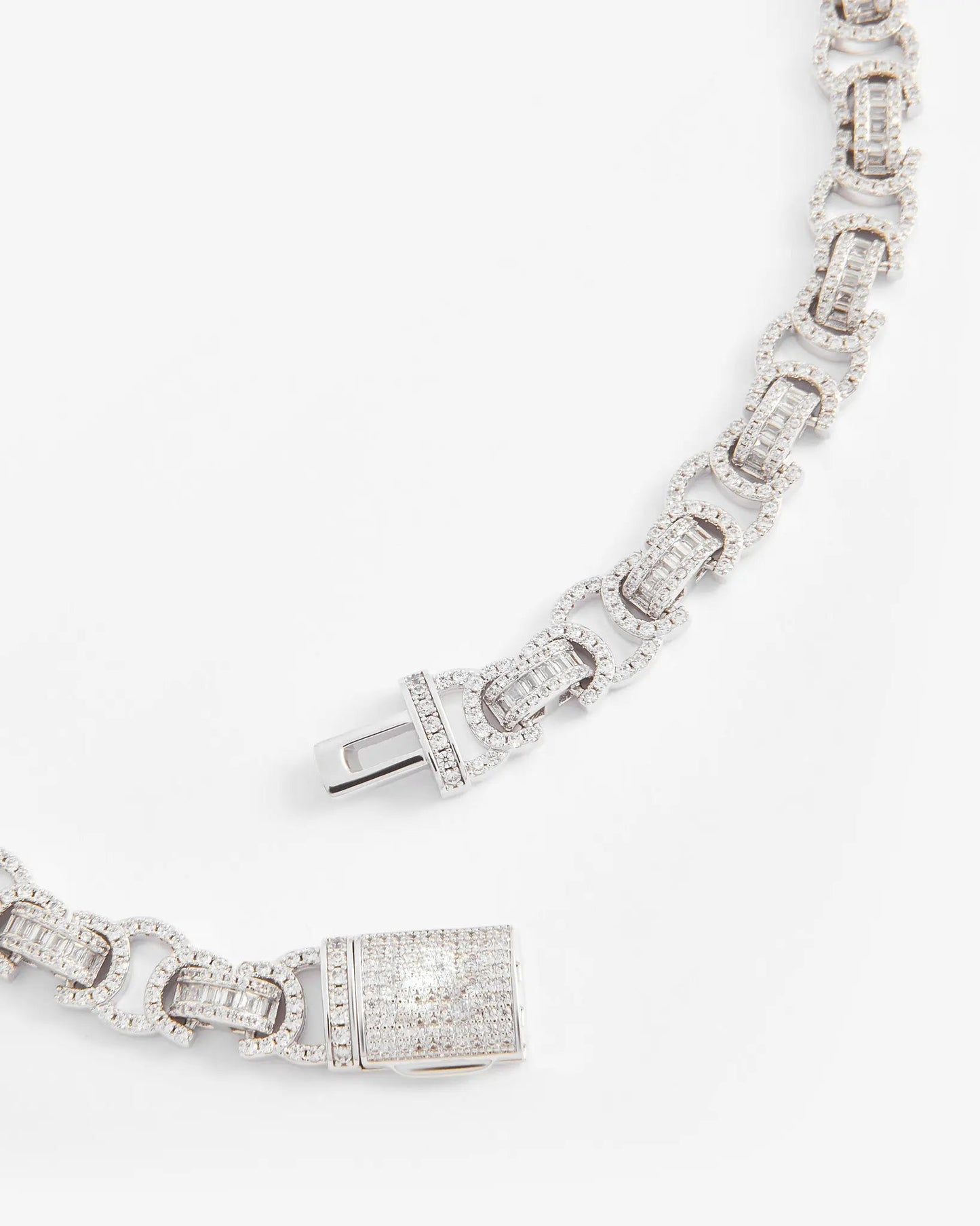 Chaîne Byzantine Glacée - Or Blanc