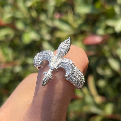 Bague Fleur de Lys Glacée