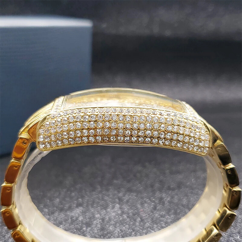 Montre Or Glacée Navette